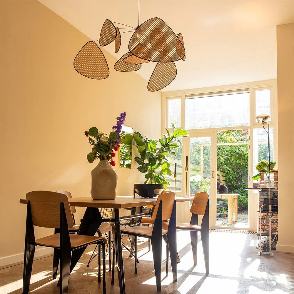 Suspension de cuisine moderne en rotin de forme irrégulière
